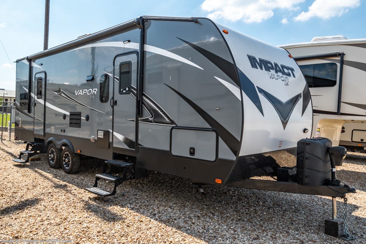 Used 2017 Keystone Impact Vapor Lite 28V Toy Hauler Travel Trailer RV available in Alvarado, Texas