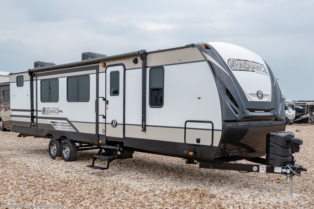 New 2020 Cruiser RV Radiance Ultra-Lite 32BH available in Alvarado, Texas