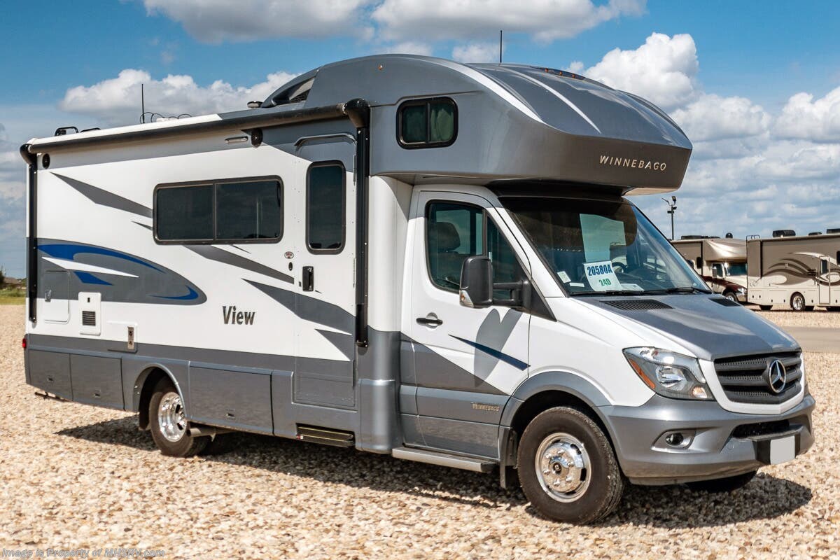 Used 2018 Winnebago View 24D available in Alvarado, Texas