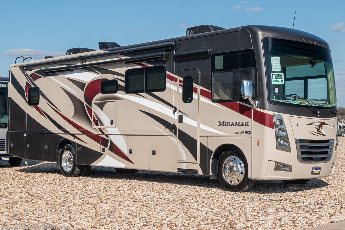New 2020 Thor Motor Coach Miramar 35.4 available in Alvarado, Texas