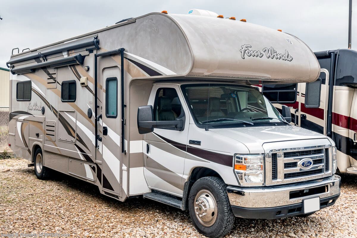 Used 2016 Thor Motor Coach Four Winds 28F available in Alvarado, Texas