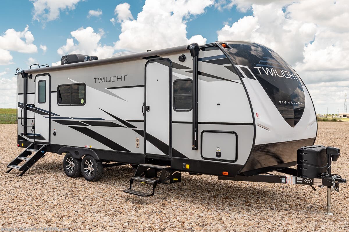 New 2021 Twilight RV  TWS 2400 available in Alvarado, Texas