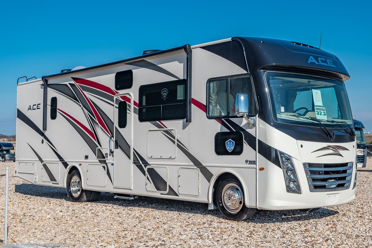 New 2021 Thor Motor Coach A.C.E. 32.3 available in Alvarado, Texas
