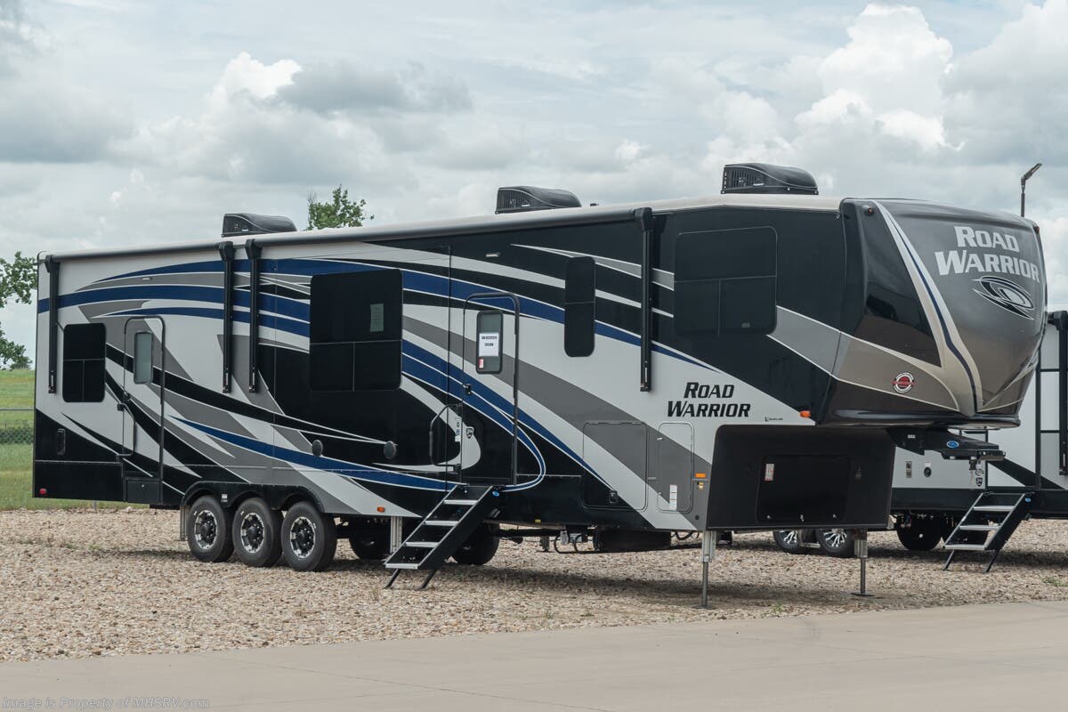 New 2021 Heartland Road Warrior 3965RW available in Alvarado, Texas