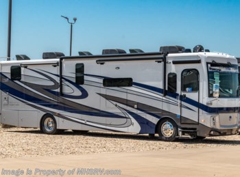 New 2022 Holiday Rambler Navigator 38N available in Alvarado, Texas