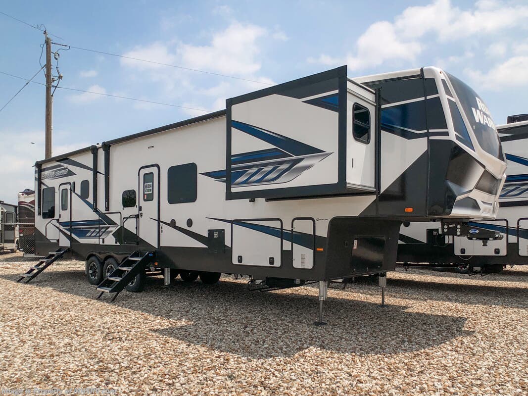 New 2022  Heartland Road Warrior 414RW by Heartland from Motor Home Specialist in Alvarado, TX
