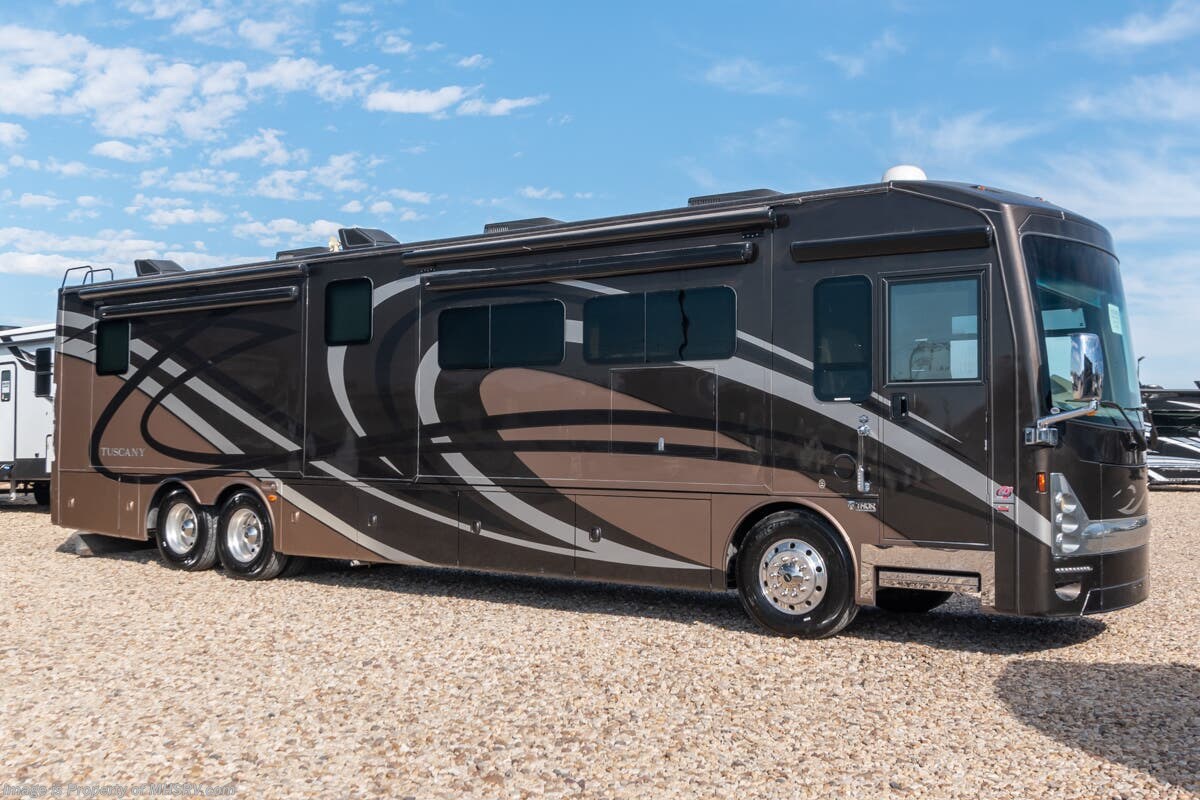 Used 2017 Thor Motor Coach Tuscany 42GX available in Alvarado, Texas