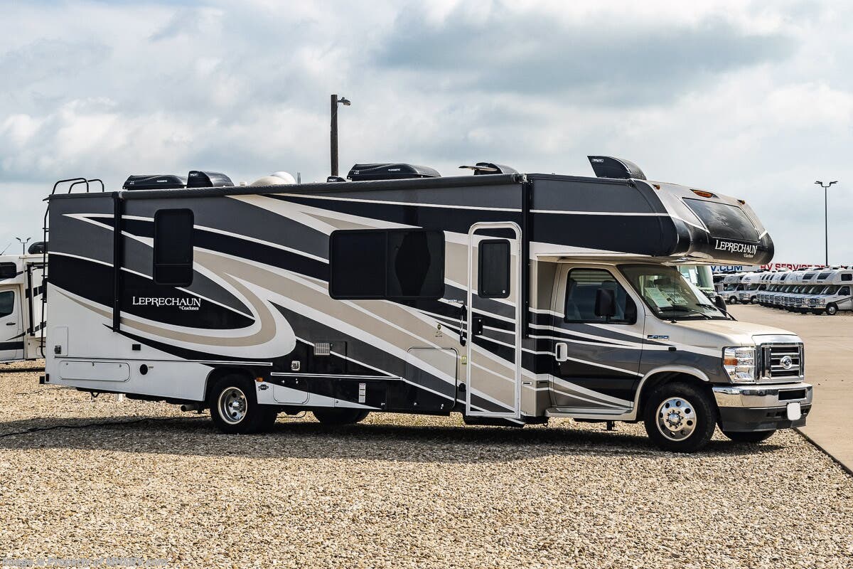 Used 2021  Coachmen Leprechaun 311FS by Coachmen from Motor Home Specialist in Alvarado, TX