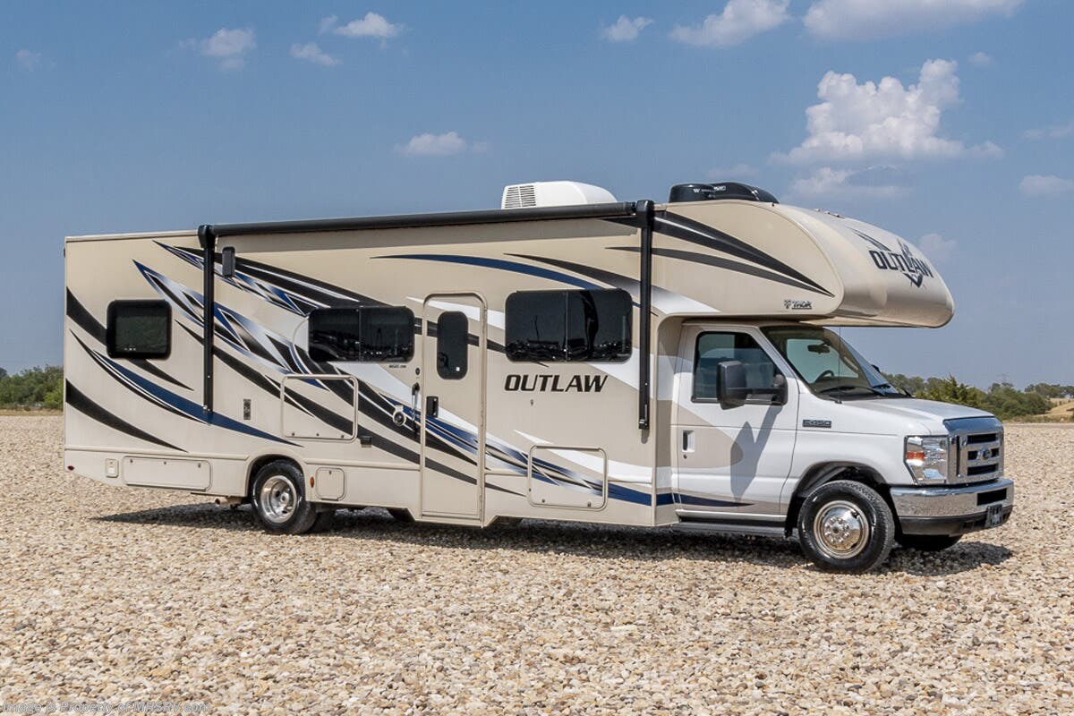Used 2020 Thor Motor Coach Outlaw 29J available in Alvarado, Texas