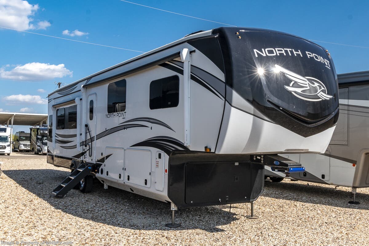 Used 2022 Jayco North Point 377RLBH available in Alvarado, Texas