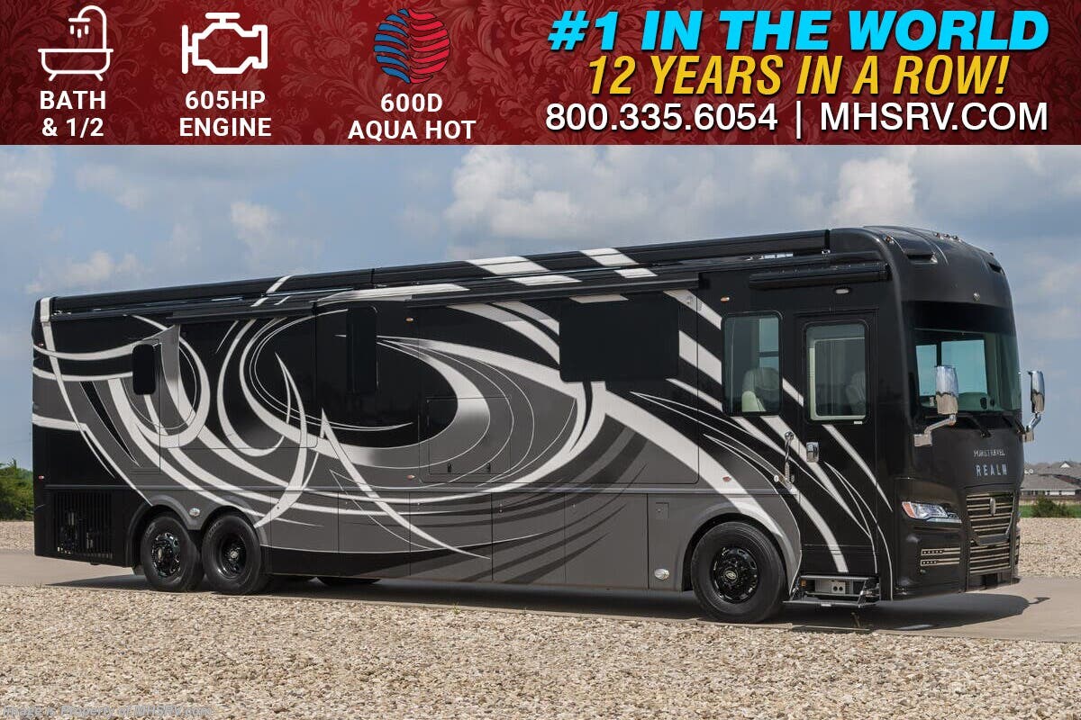 New 2025 Foretravel Realm FS605 Luxury Villa 2 (LV2) Black Label Edition available in Alvarado, Texas