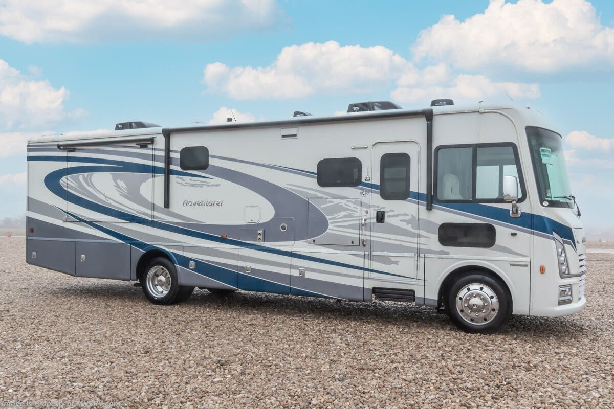 Used 2023  Winnebago Adventurer 35F by Winnebago from Motor Home Specialist in Alvarado, TX