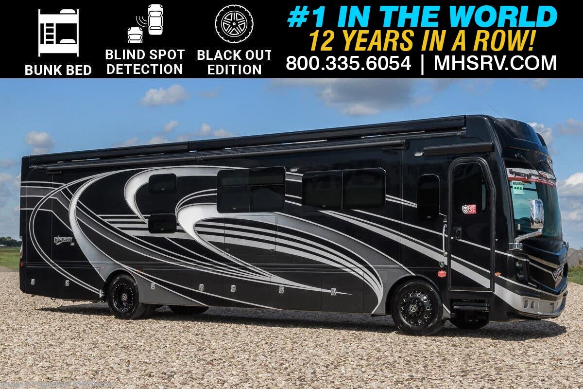 New 2025 Fleetwood Discovery LXE 40G available in Alvarado, Texas