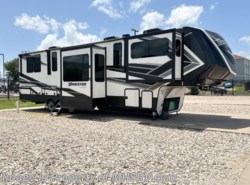 Used 2021 Grand Design Momentum 376THS available in Alvarado, Texas