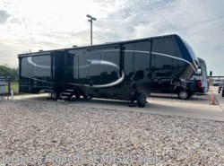 Used 2023 Luxe Elite 39FB available in Alvarado, Texas