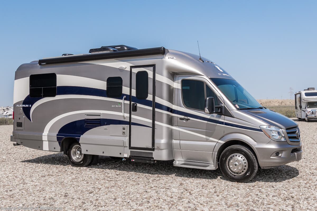 Used 2019  Coach House Platinum II 241-XL by Coach House from Motor Home Specialist in Alvarado, TX