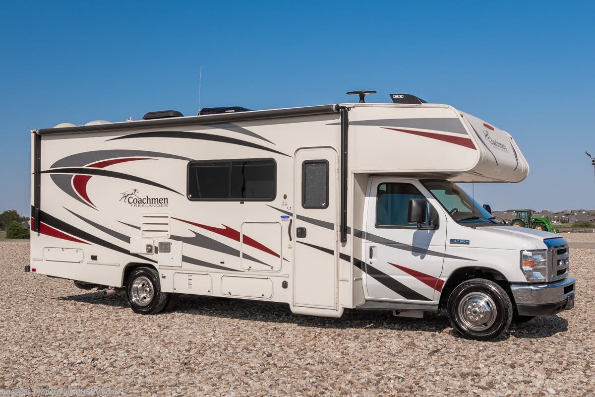 Used 2018  Coachmen Freelander 28BH by Coachmen from Motor Home Specialist in Alvarado, TX