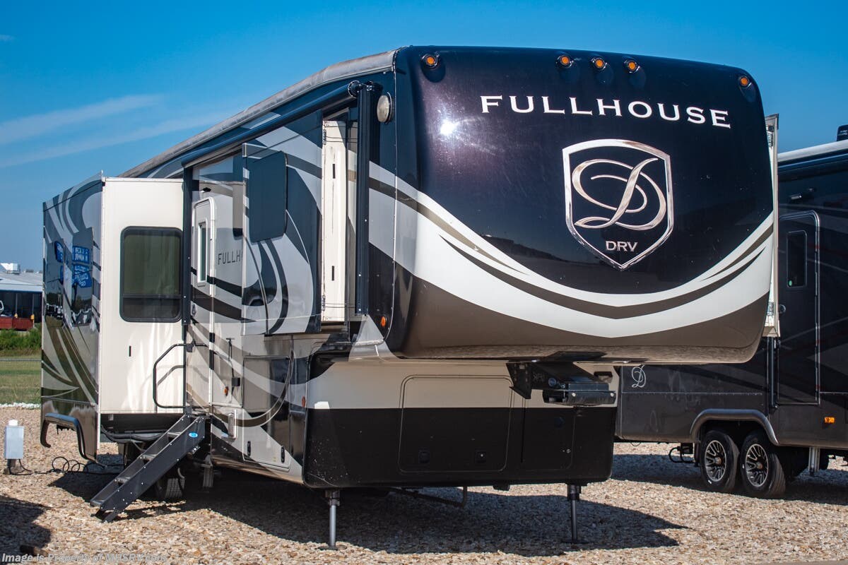 Used 2017 DRV Full House JX450 available in Alvarado, Texas