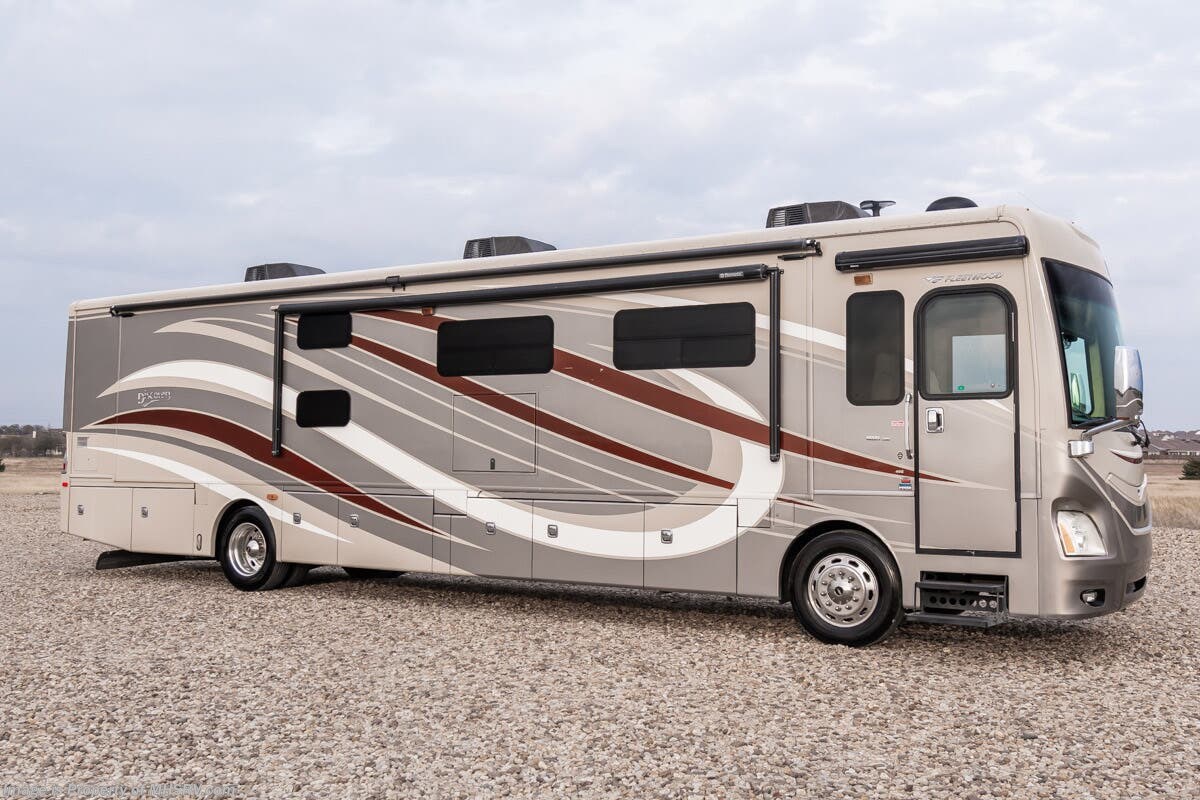 Used 2015 Fleetwood Discovery 40G available in Alvarado, Texas