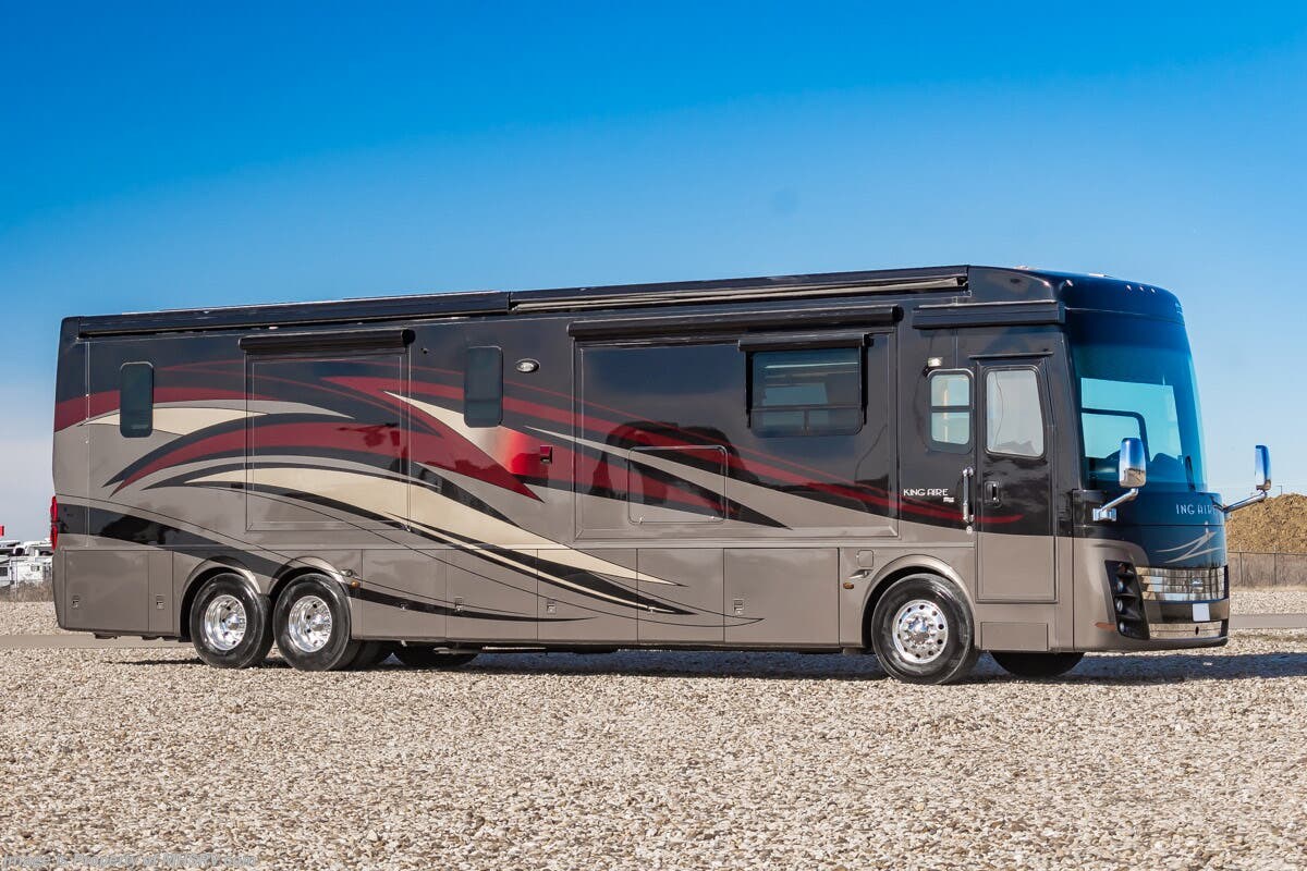 Used 2012 Newmar King Aire 4584 available in Alvarado, Texas