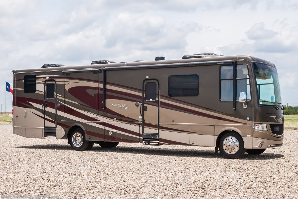 Used 2015 Newmar Canyon Star 3921 available in Alvarado, Texas