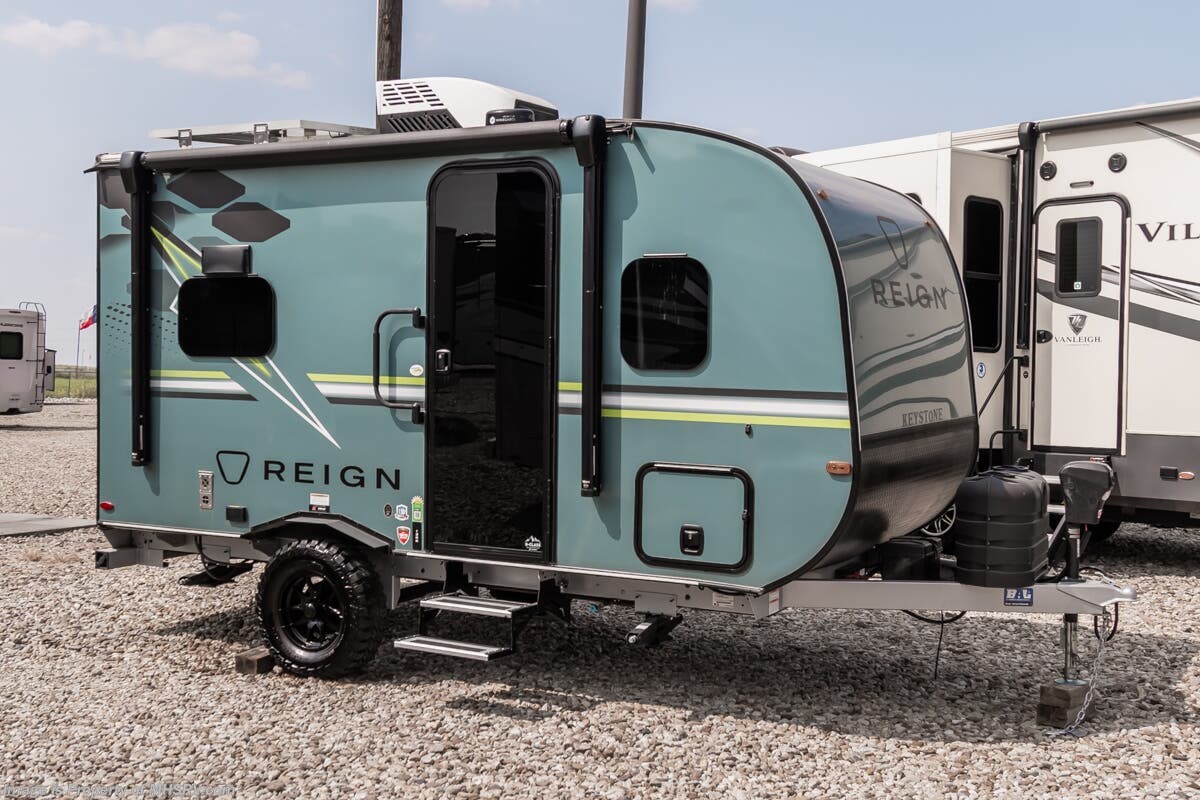 Used 2026 Keystone Reign 13RK available in Alvarado, Texas