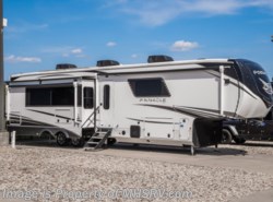 Used 2024 Jayco Pinnacle 38FBRK available in Alvarado, Texas