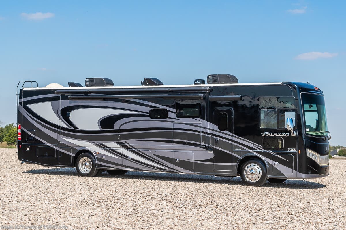 Used 2022 Thor Motor Coach Palazzo 37.5 available in Alvarado, Texas