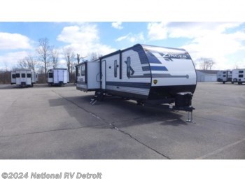 New 2022 CrossRoads Zinger ZR340RE available in Belleville, Michigan