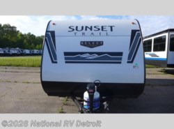 New 2026 CrossRoads Sunset Trail 17BHS available in Belleville, Michigan