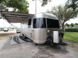 New 2024 Airstream Globetrotter 27FB available in Fort Myers, Florida