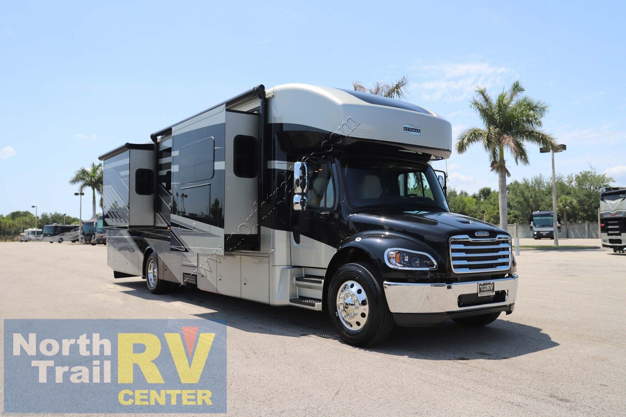 New 2026 Newmar Grand Star 3948 available in Fort Myers, Florida