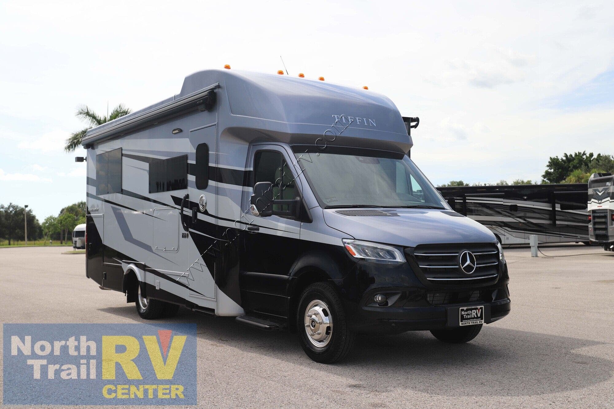 New 2026 Tiffin Wayfarer 25XLW available in Fort Myers, Florida