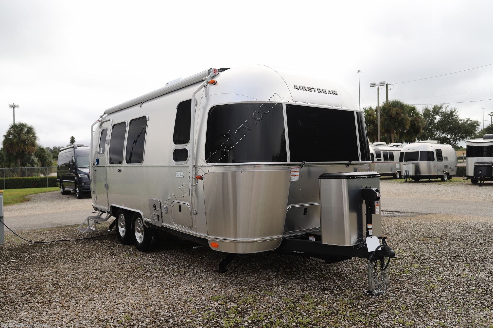 New 2026 Airstream Flying Cloud 23FB available in Fort Myers, Florida