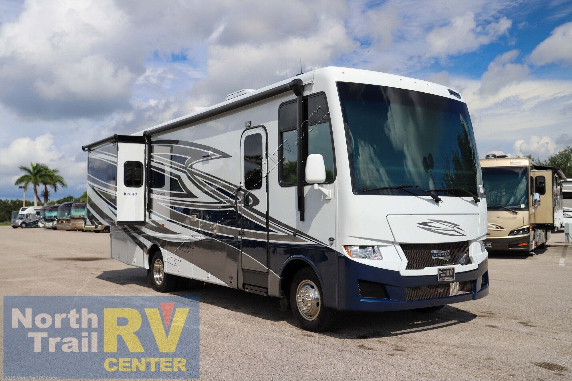Used 2023 Newmar Bay Star Sport 2920 available in Fort Myers, Florida