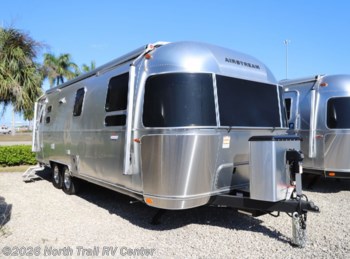 New 2026 Airstream International 27FB available in Fort Myers, Florida