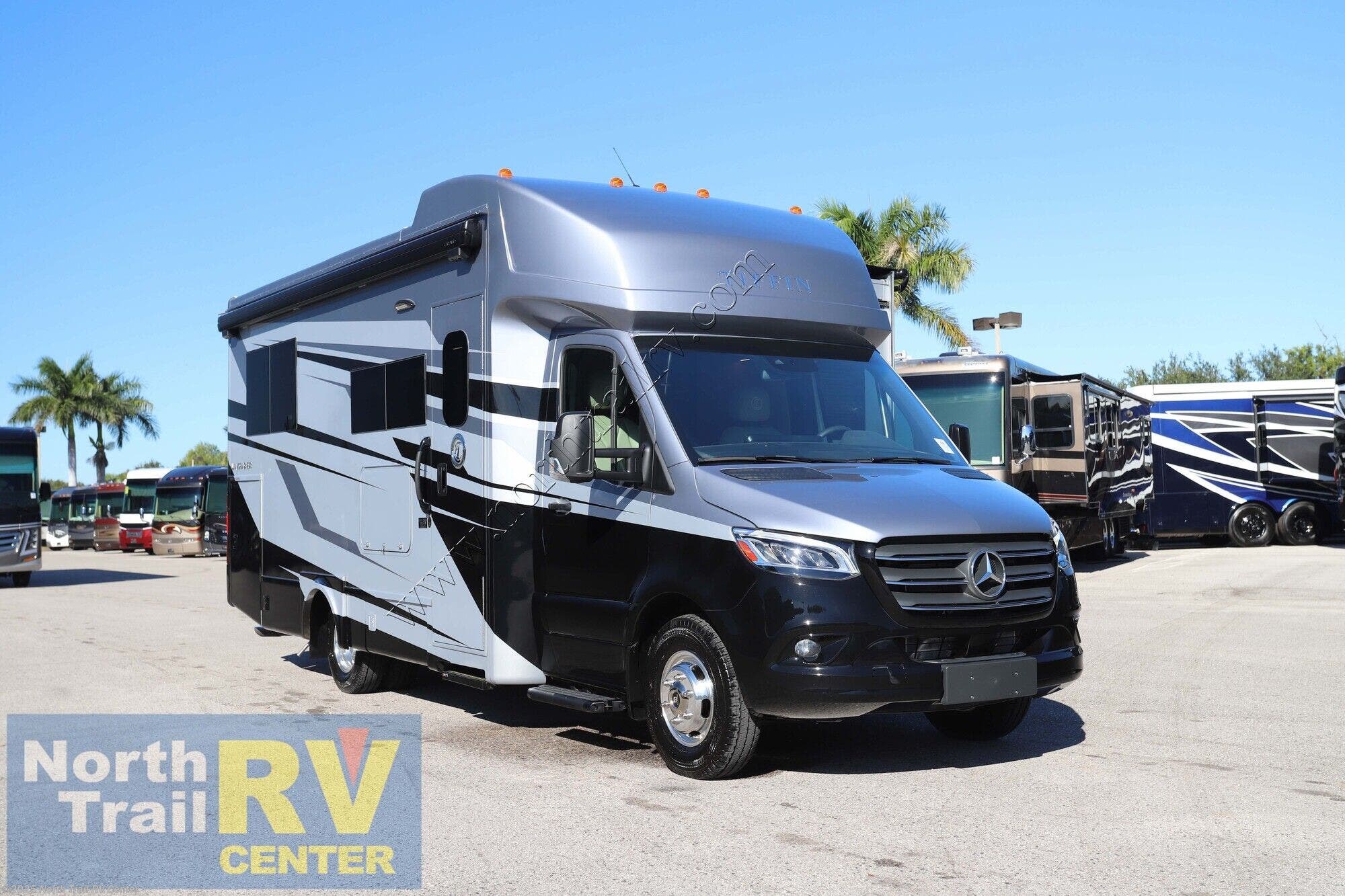 New 2026 Tiffin Wayfarer 25XLW available in Fort Myers, Florida