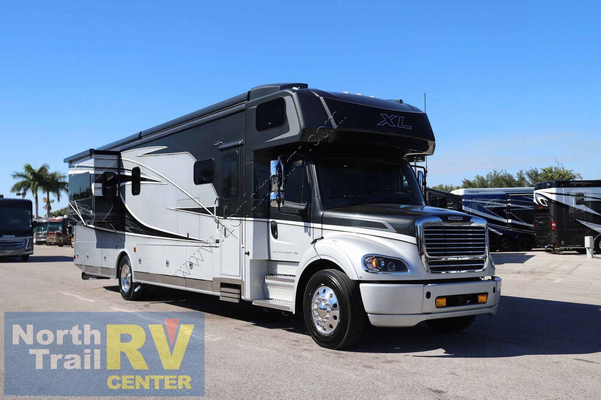 Used 2022 Dynamax Corp Dynaquest XL 37RB available in Fort Myers, Florida