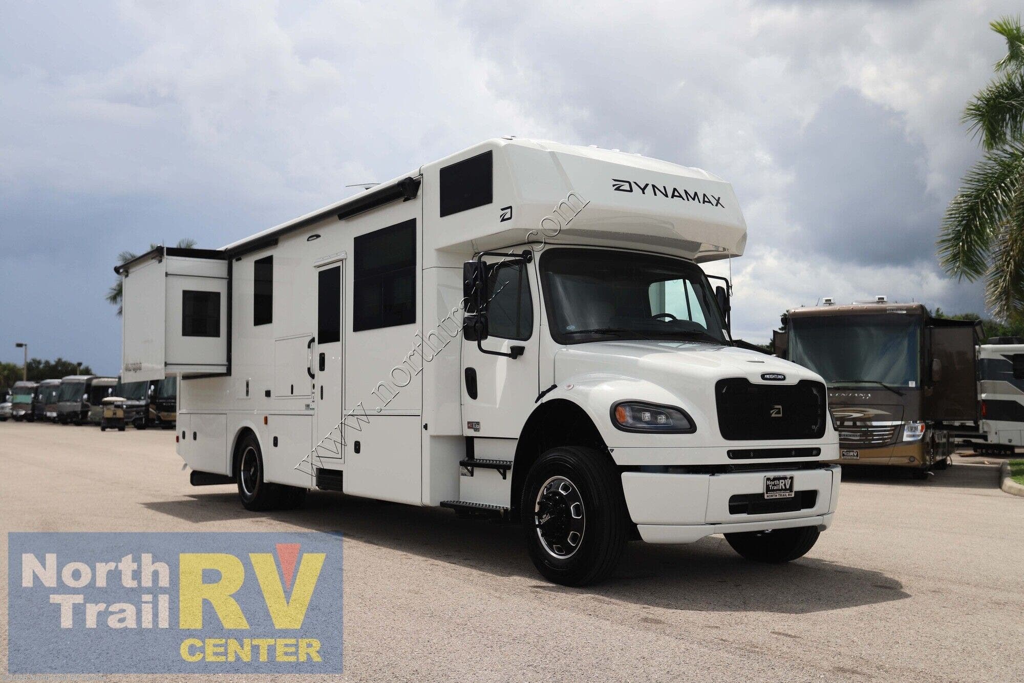 New 2026 Dynamax Corp Europa 32KD available in Fort Myers, Florida