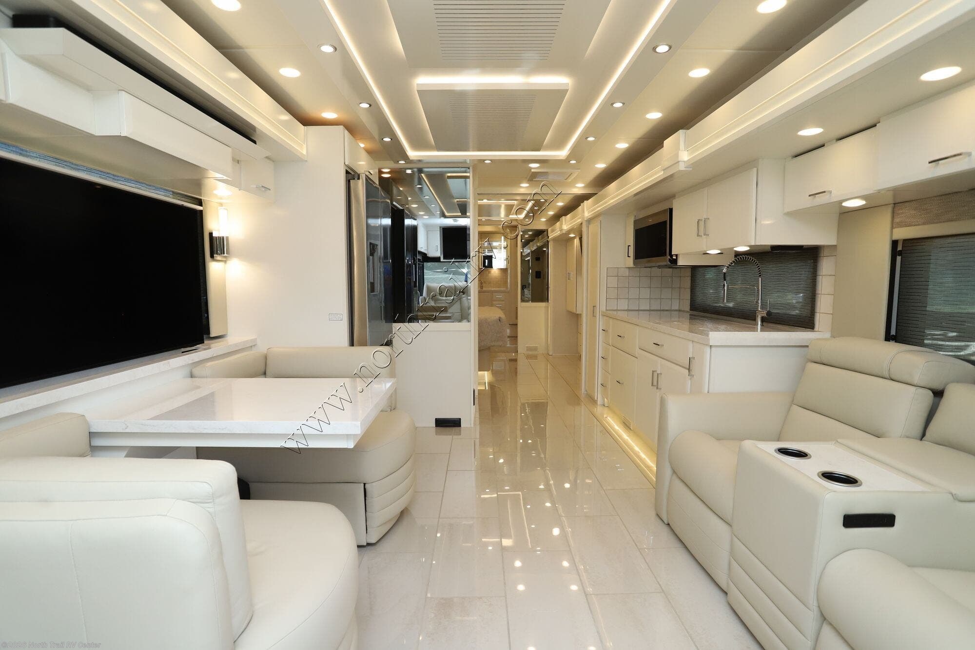 New 2027 Newmar Mountain Aire 3825 available in Fort Myers, Florida