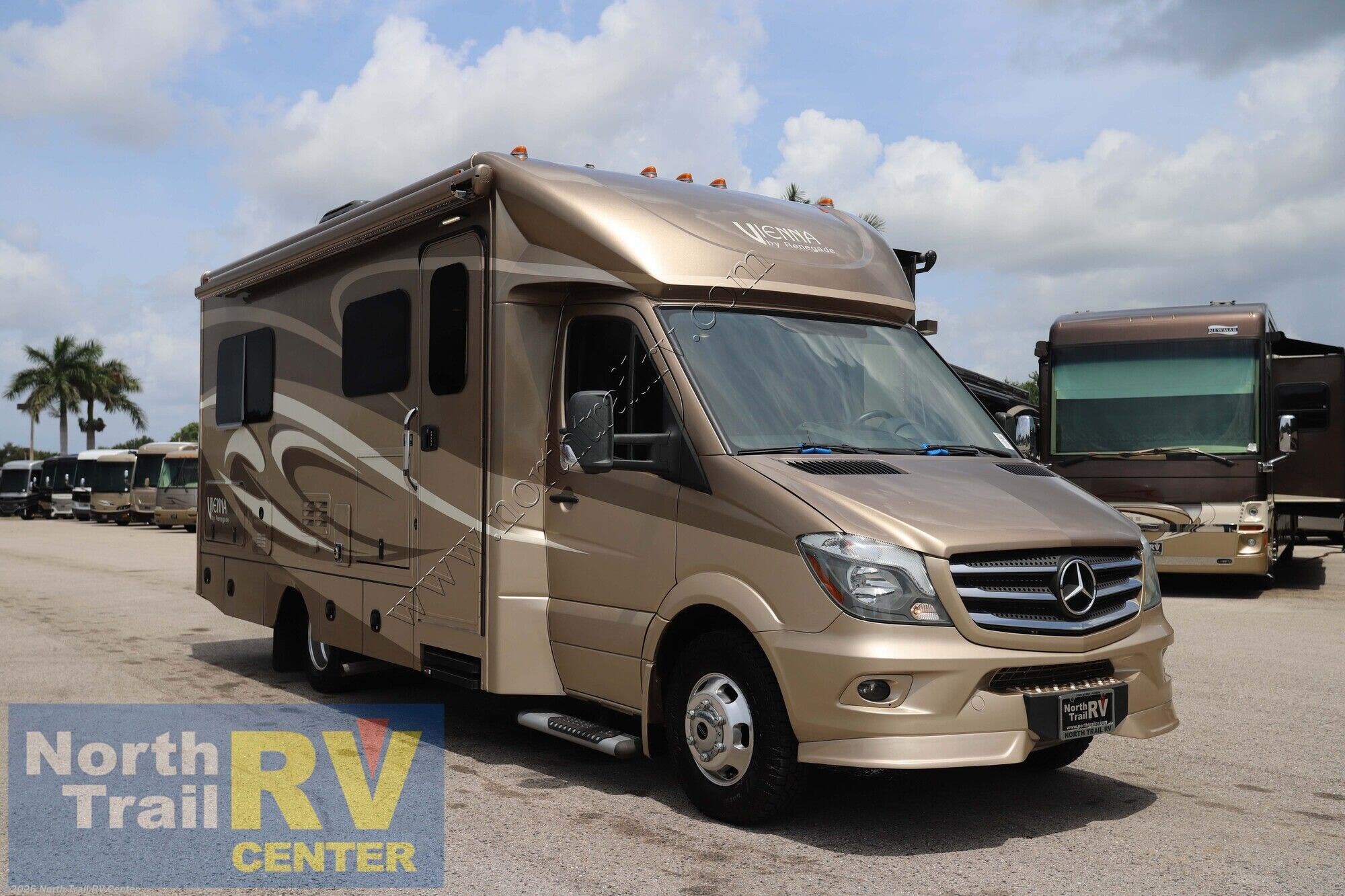 Used 2019 Renegade RV Vienna 25VUCB available in Fort Myers, Florida