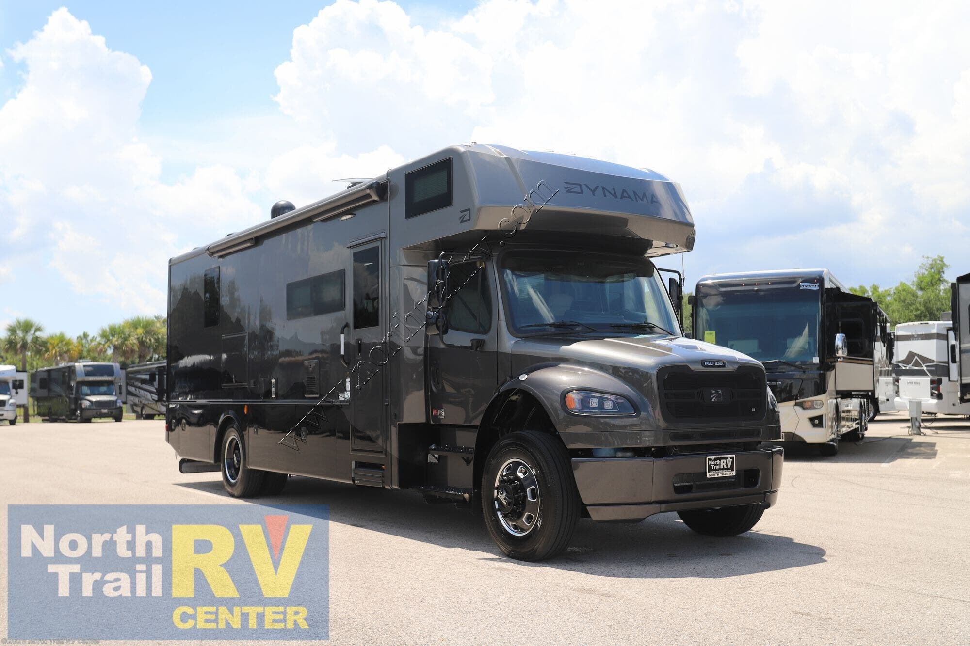 New 2027 Dynamax Corp Europa 31SS available in Fort Myers, Florida