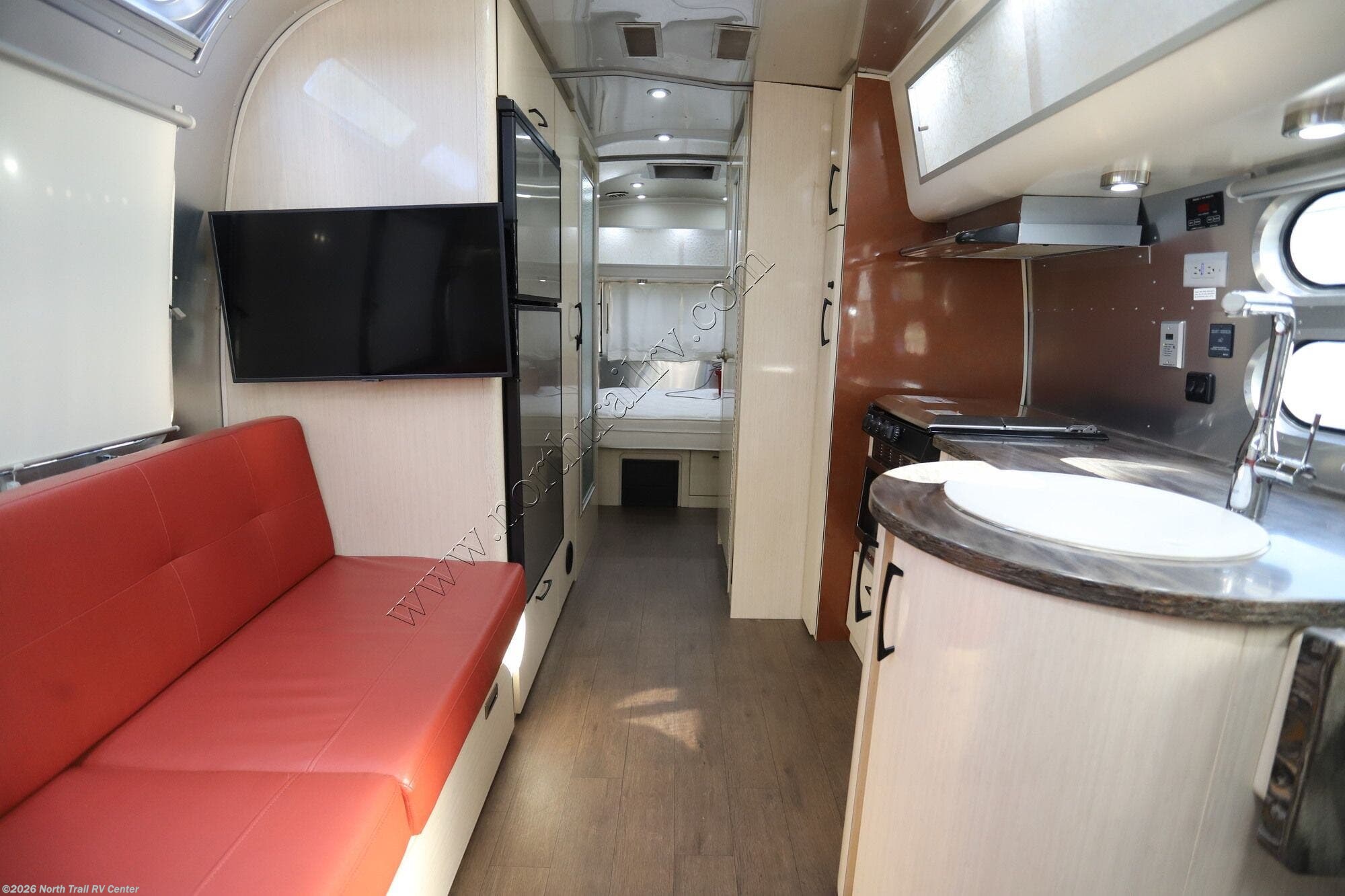 New 2018 Airstream International 25FBQ available in Fort Myers, Florida