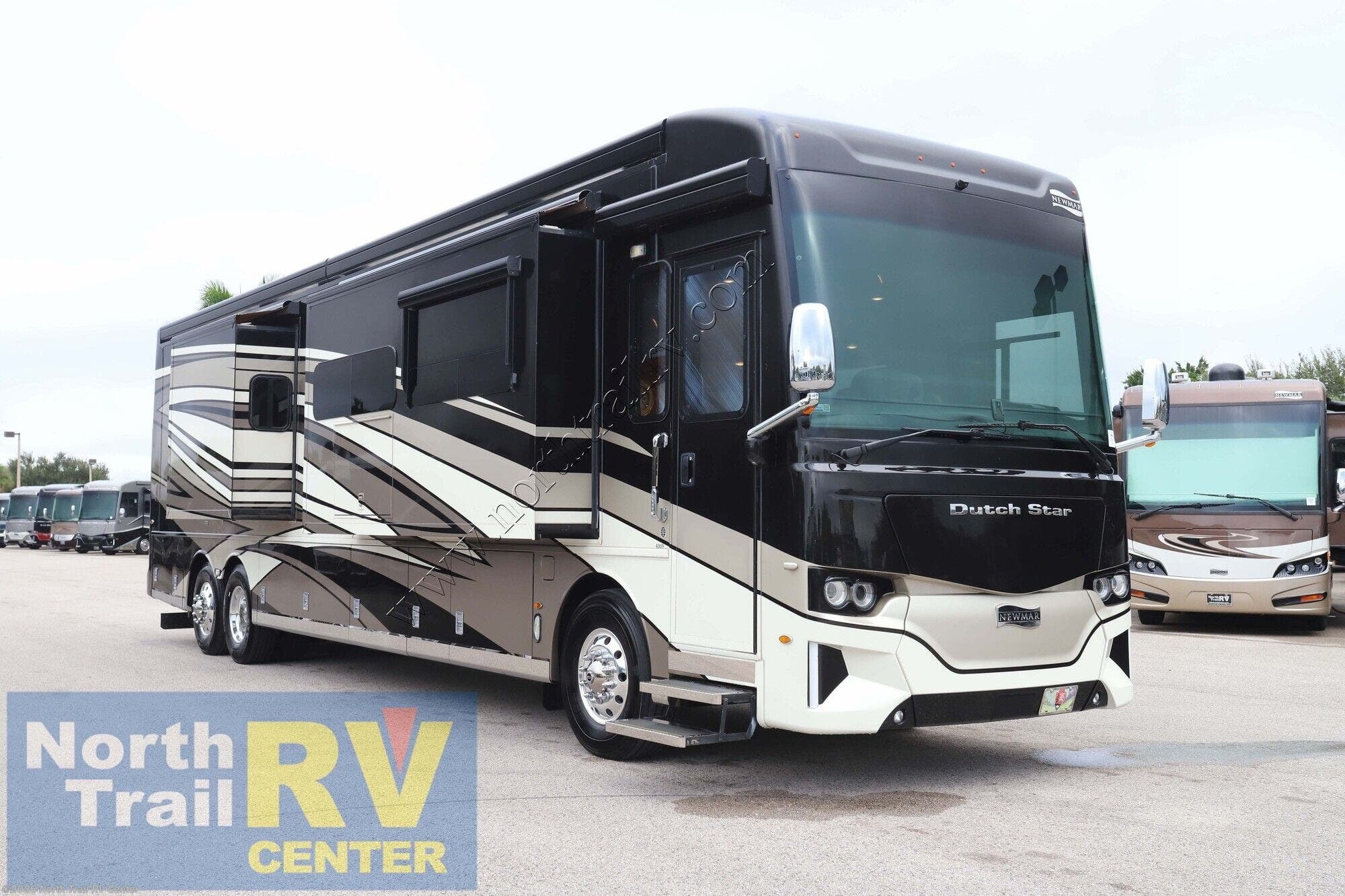 Used 2023 Newmar Dutch Star 4369 available in Fort Myers, Florida