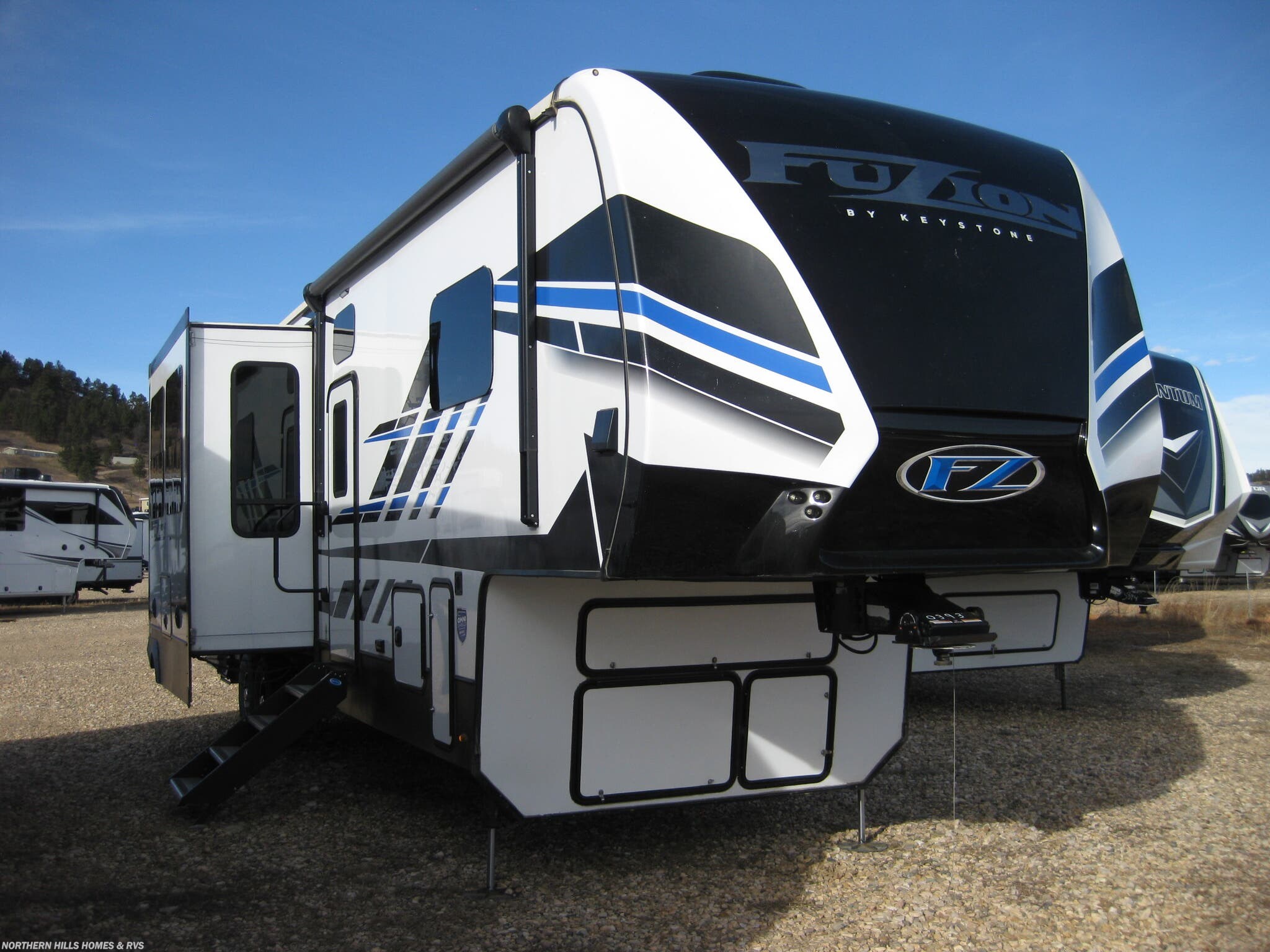 Used 2022 Keystone Fuzion 373 available in Whitewood, South Dakota