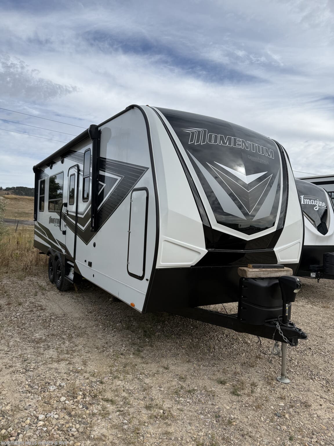 Used 2022  Grand Design Momentum G-Class 23G by Grand Design from Northern Hills Homes and RV's in Whitewood, SD