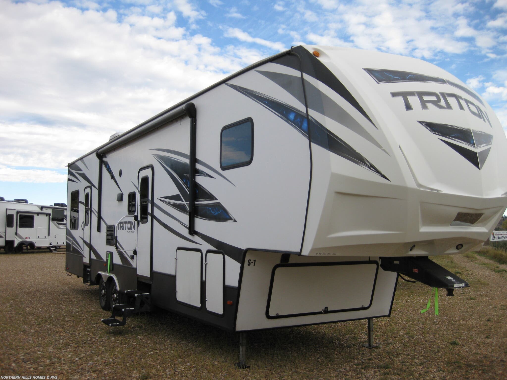 Used 2018 Dutchmen Voltage Triton 3561 available in Whitewood, South Dakota