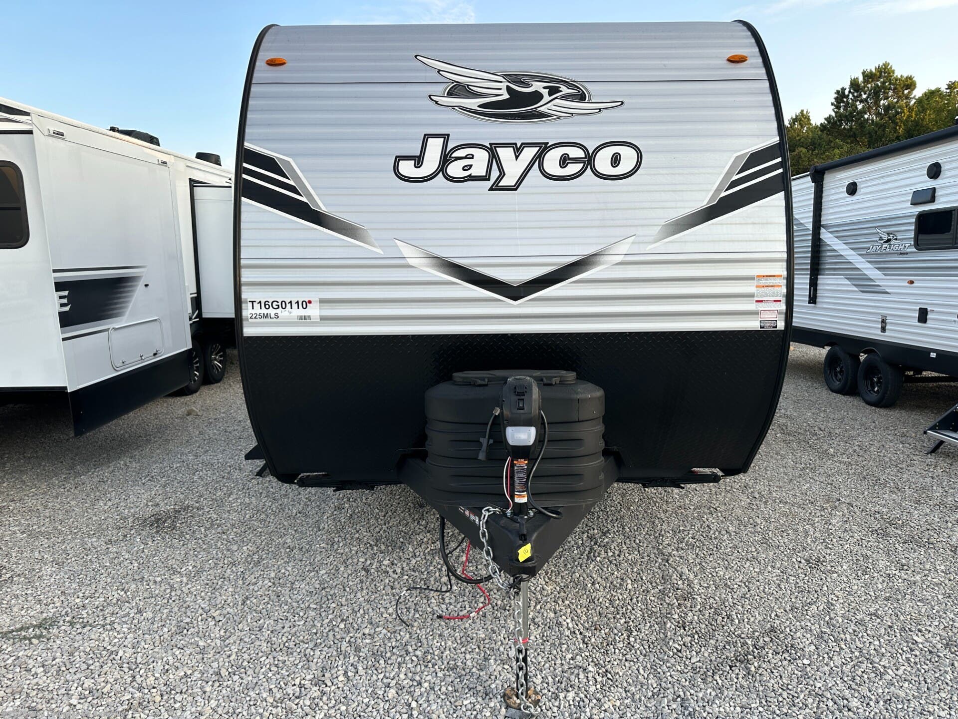 New 2026 Jayco Jay Flight SLX 225MLS available in Louisville, Tennessee