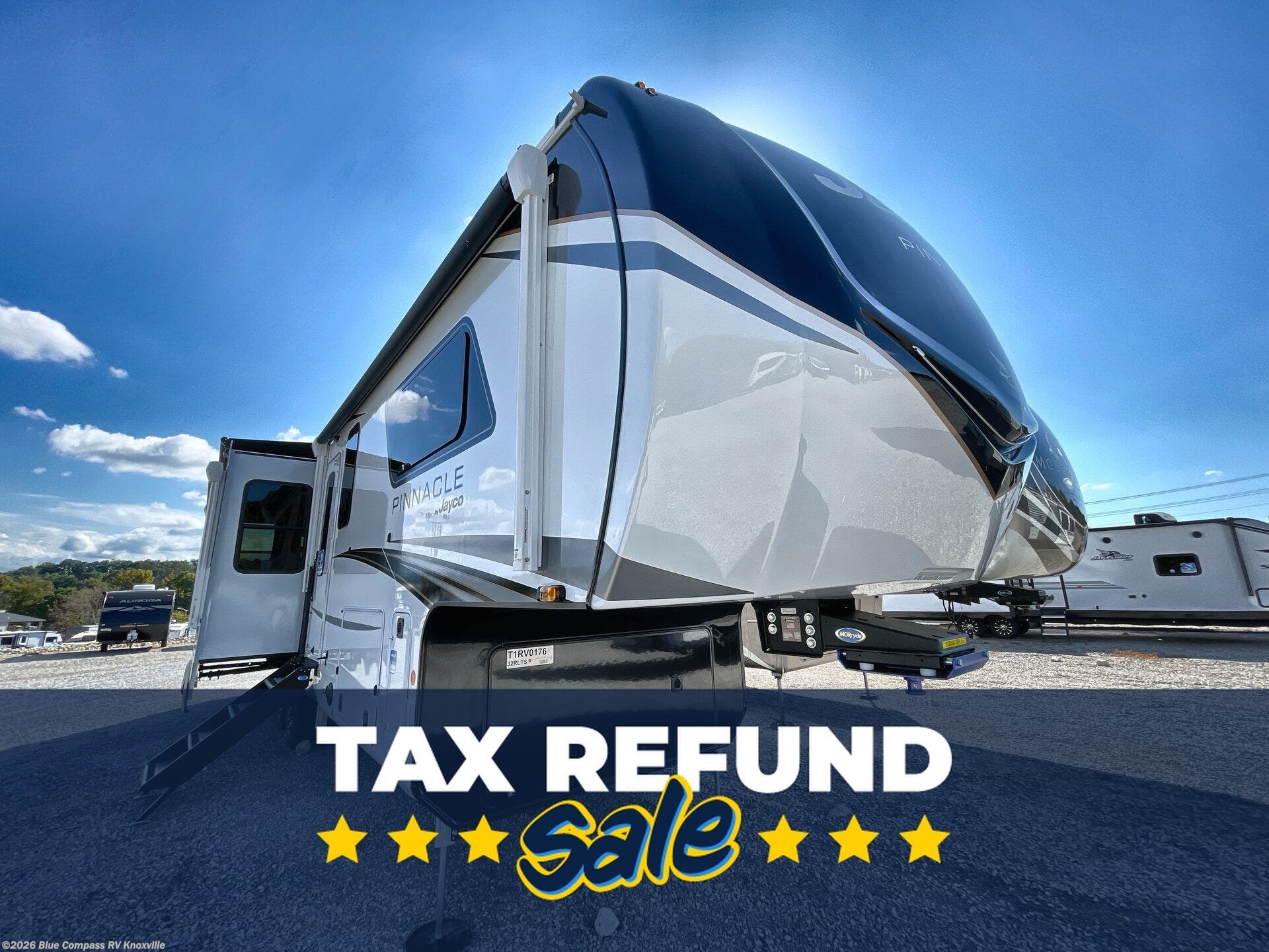 New 2026 Jayco Pinnacle 32RLTS available in Louisville, Tennessee