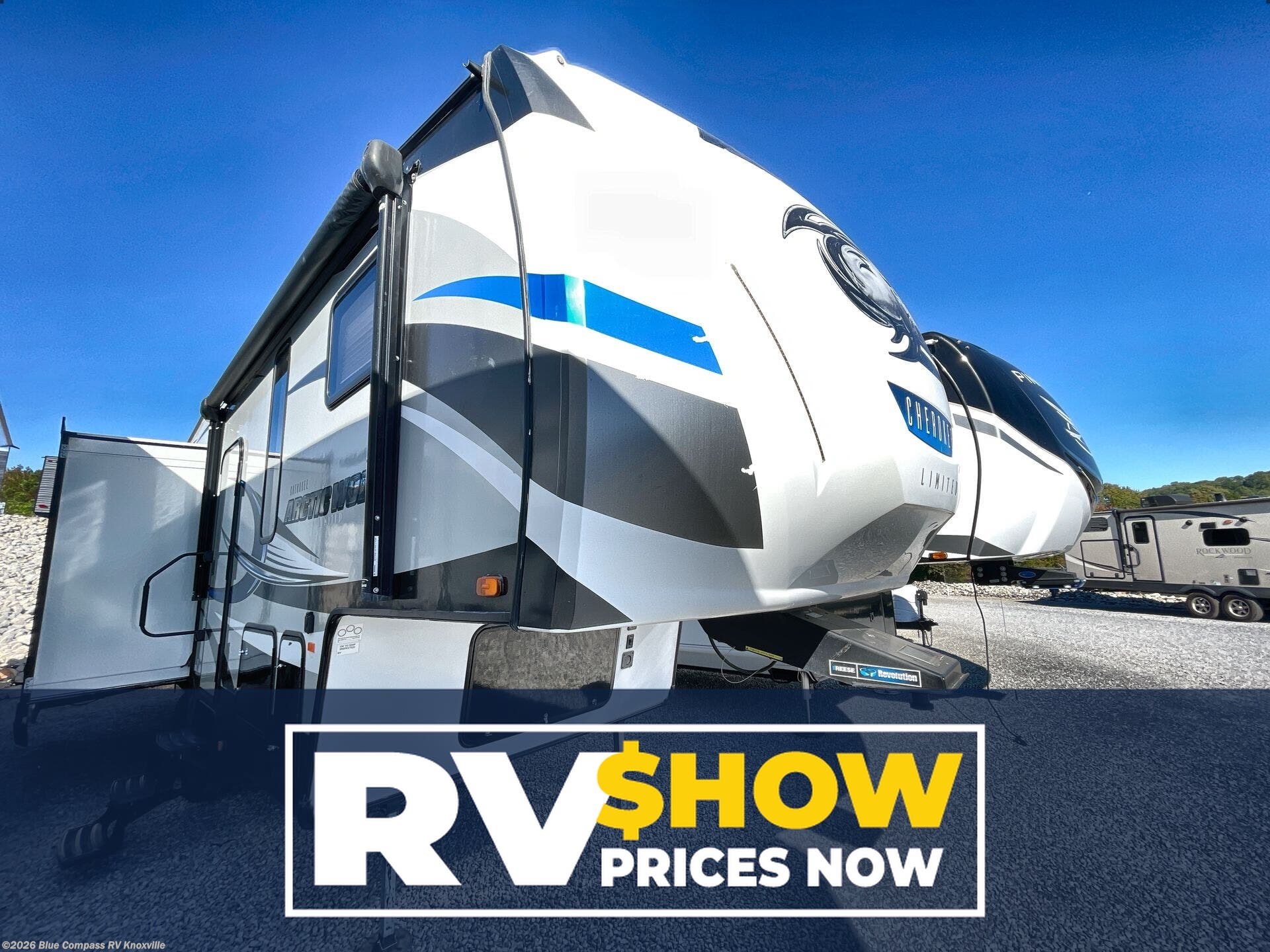 Used 2018 Forest River Cherokee Arctic Wolf 285DRL4 available in Louisville, Tennessee